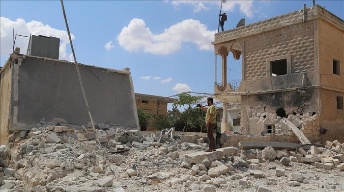Syrie: Sept civils tués dans des raids de l’aviation d’al-Assad contre Alep